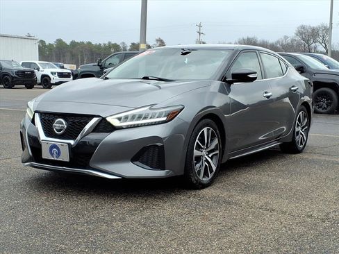 Used 2019 Nissan Maxima 3.5 SV w/ Floor Mat Group image 3