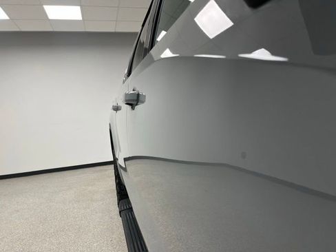 Used 2024 GMC Sierra 1500 Elevation w/ Elevation Premium Package AWD/4WD image 12