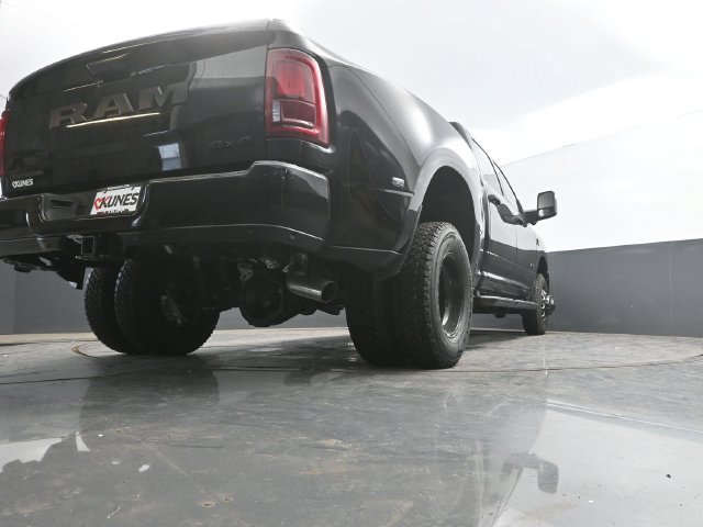 New 2027 RAM 3500 Big Horn AWD/4WD image 49