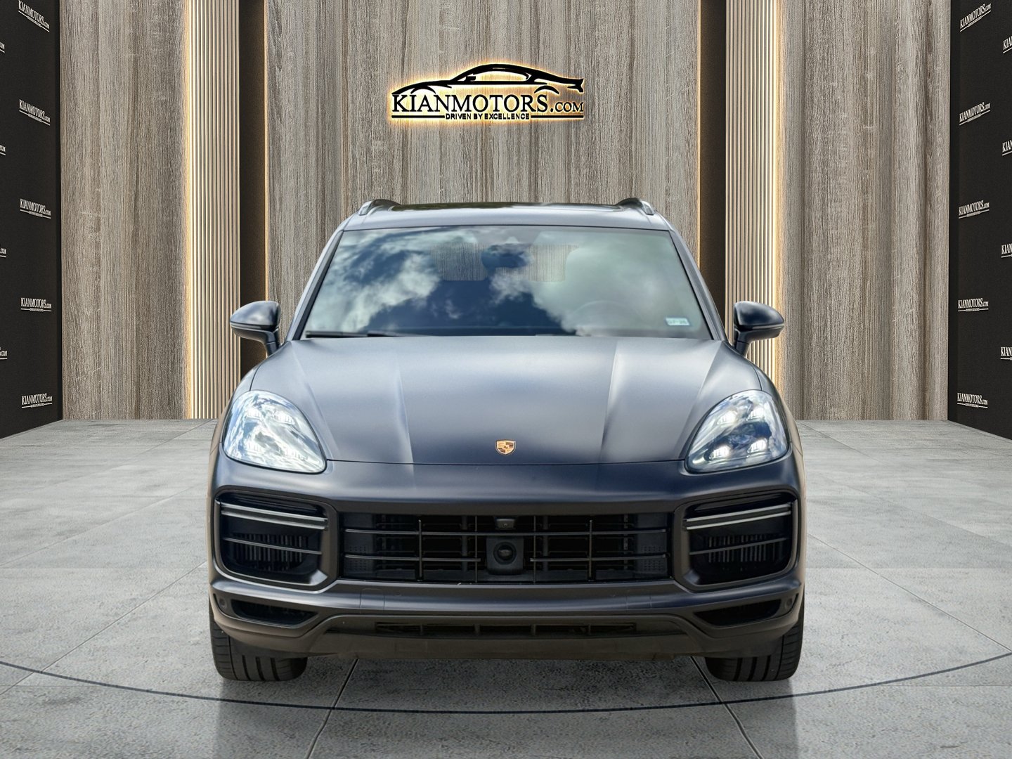 Used 2021 Porsche Cayenne Turbo AWD/4WD image 11