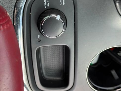 Used 2018 Dodge Durango R/T w/ Technology Group image 26