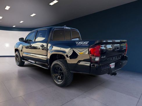 Used 2023 Toyota Tacoma SR image 3
