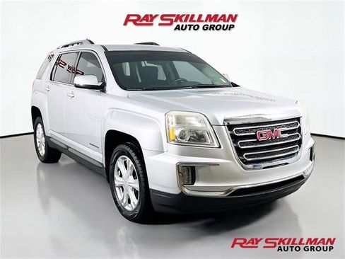 Used 2016 GMC Terrain SLT image 1