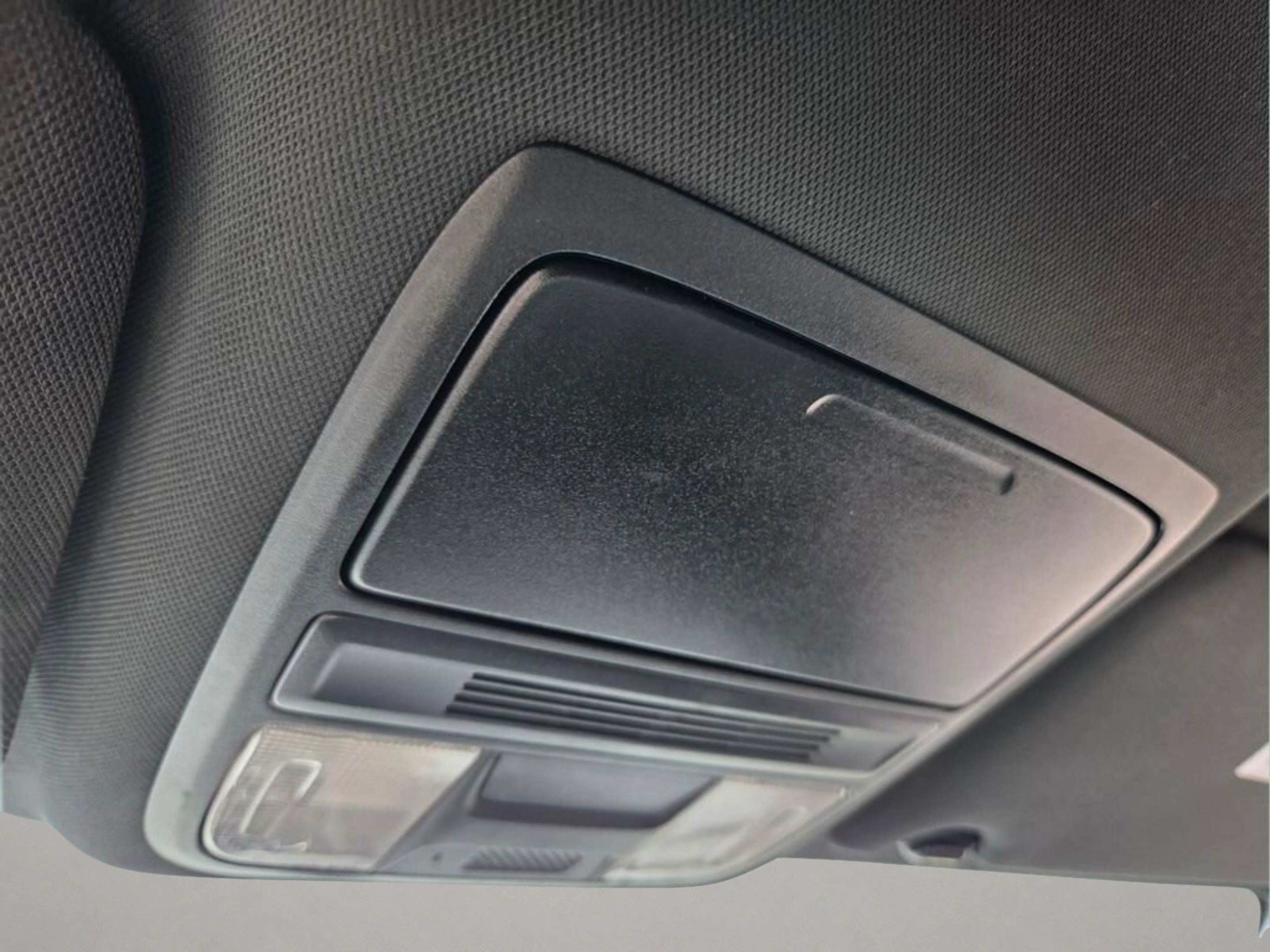 Used 2017 Honda Accord Sport image 30