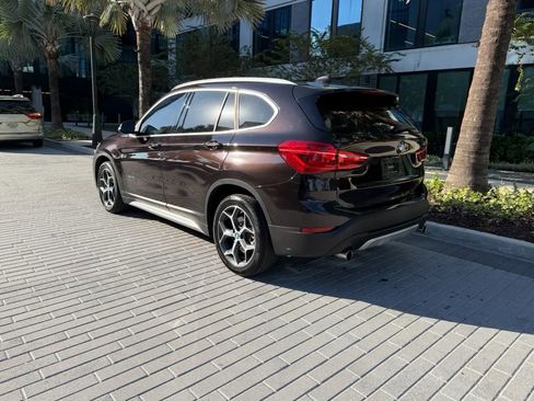 Used 2018 BMW X1 sDrive28i image 6