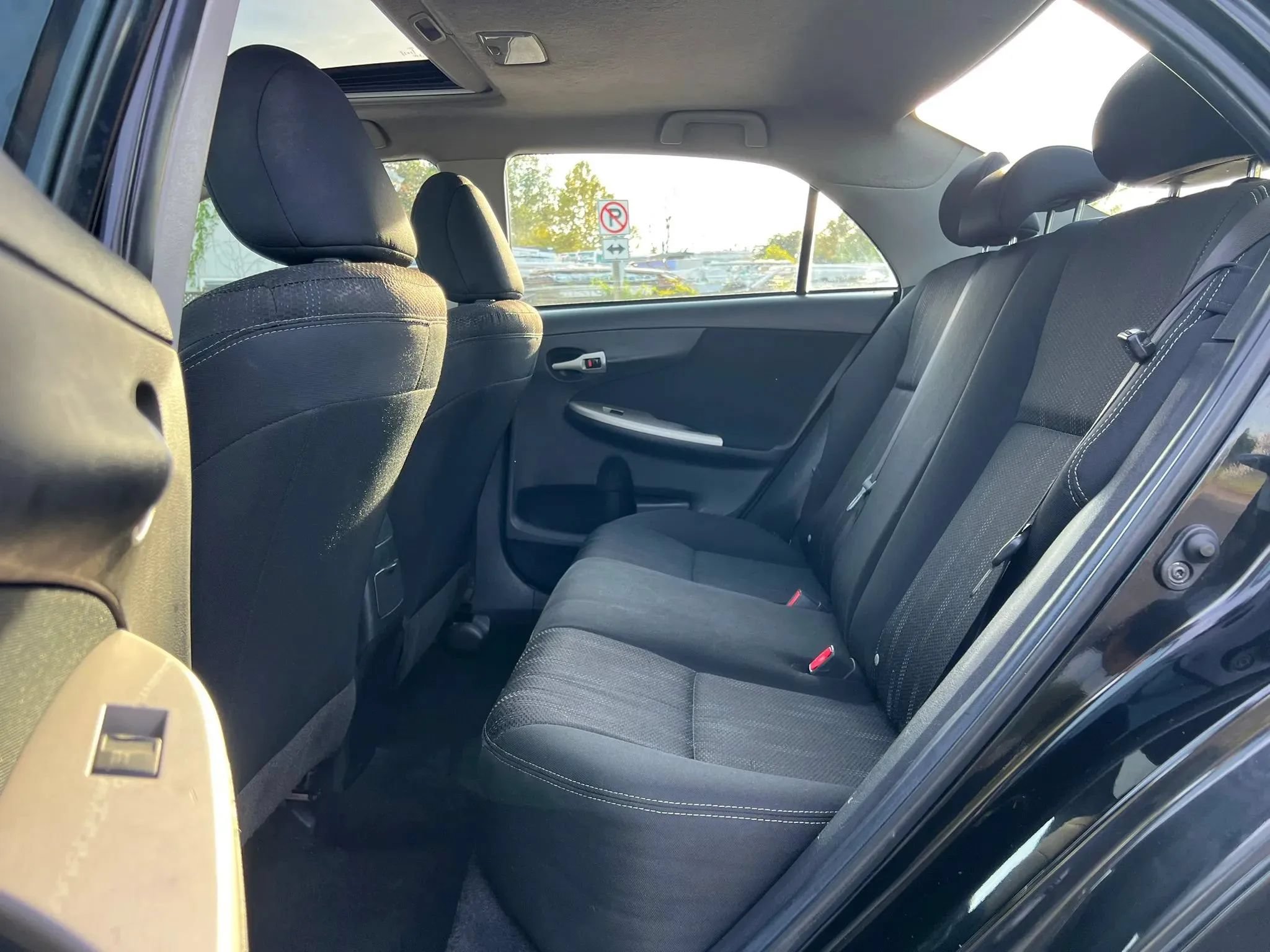 Used 2013 Toyota Corolla S w/ Premium Complete Pkg FWD image 18