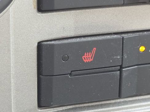 Used 2012 Ford Escape XLT image 18