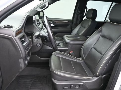 Used 2021 Chevrolet Tahoe Premier AWD/4WD image 26
