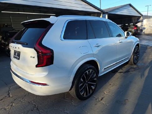 New 2026 Volvo XC90 B6 Plus image 4