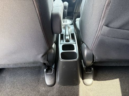 Used 2009 Honda Fit Sport image 24