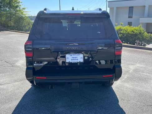 Used 2025 Toyota 4Runner SR5 RWD image 6