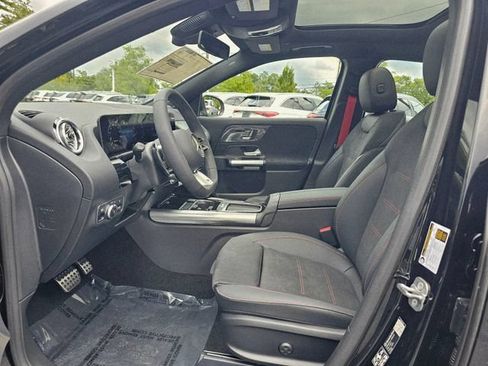 New 2026 Mercedes-Benz GLA 35 AMG 4MATIC image 16