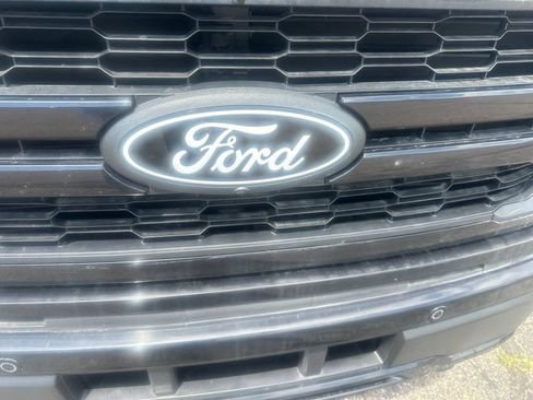 Used 2024 Ford F150 Lariat w/ Equipment Group 502A High AWD/4WD image 6