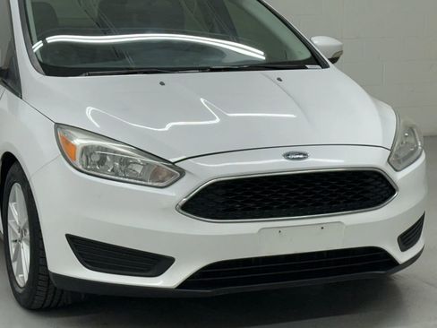 Used 2015 Ford Focus SE image 47