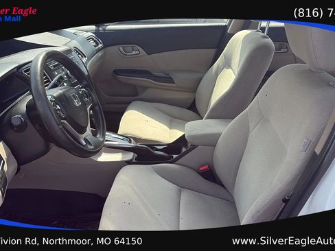 Used 2013 Honda Civic LX image 9
