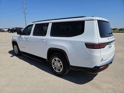 Used 2024 Jeep Wagoneer L 4WD w/ Convenience Group I