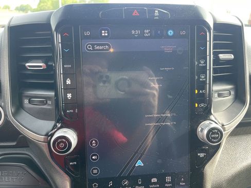 Used 2025 RAM 3500 Tradesman AWD/4WD image 18