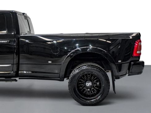 Used 2020 RAM 3500 Limited AWD/4WD image 12