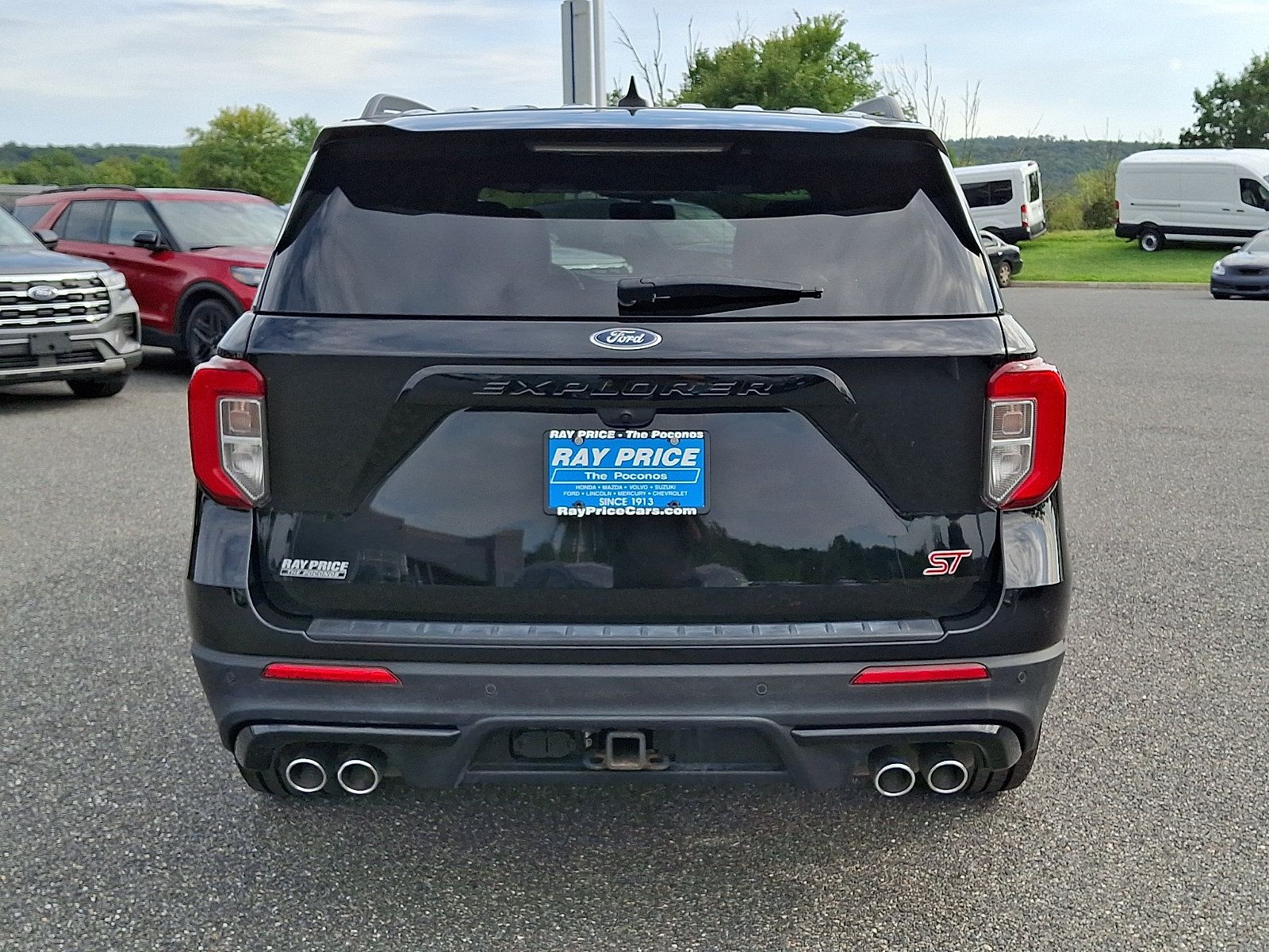 Certified 2022 Ford Explorer ST w/ ST Street Pack AWD/4WD image 6