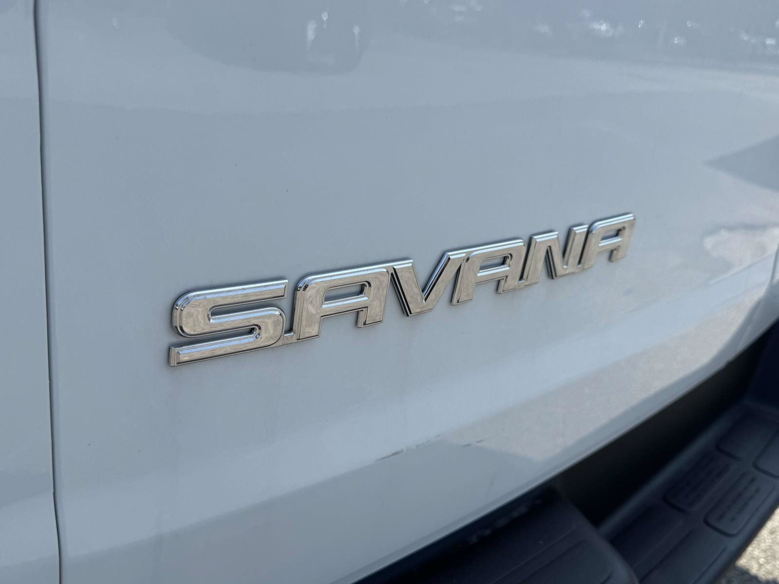 Used 2025 GMC Savana 2500 w/ Driver Convenience Package RWD image 9
