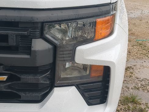 Used 2022 Chevrolet Silverado 1500 Custom RWD image 10