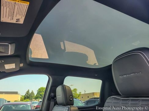 New 2025 GMC Sierra EV Denali image 10