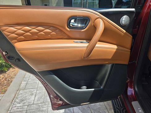 Certified 2022 INFINITI QX80 Sensory w/ Cargo Package image 11