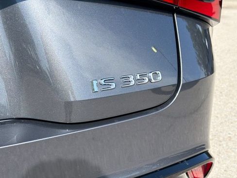 Used 2025 Lexus IS 350 F Sport RWD image 11