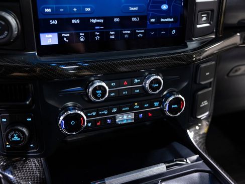 Used 2025 Ford F150 Lariat w/ Equipment Group 501A Mid image 43