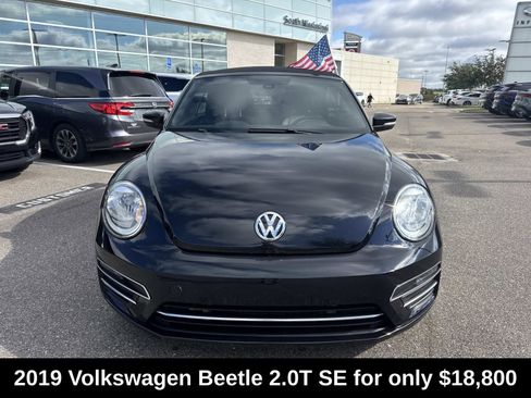 Used 2019 Volkswagen Beetle 2.0T SE image 2