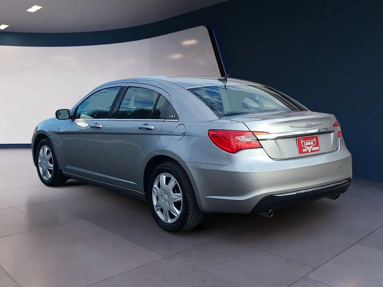 Used 2014 Chrysler 200 LX FWD image 3