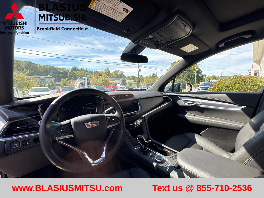 Used 2024 Cadillac XT6 Luxury AWD/4WD image 18