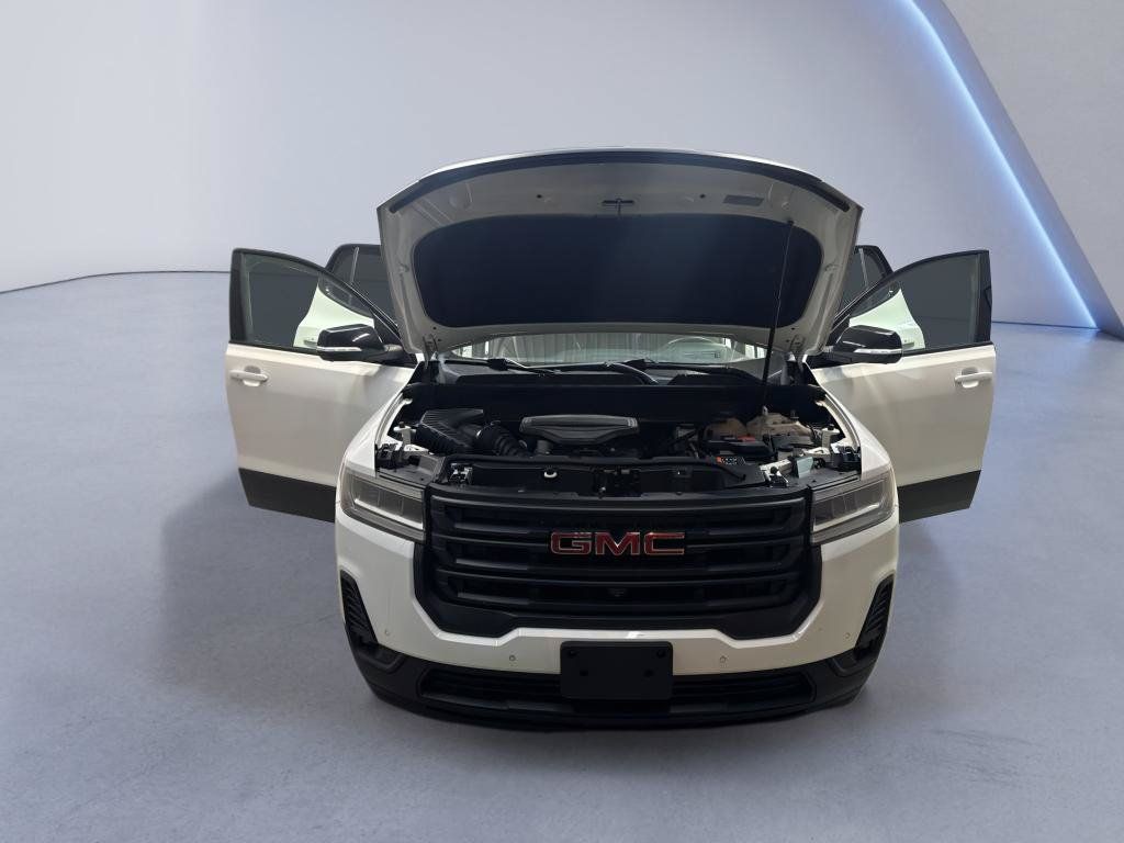 Used 2022 GMC Acadia AT4 w/ Technology Package AWD/4WD image 10