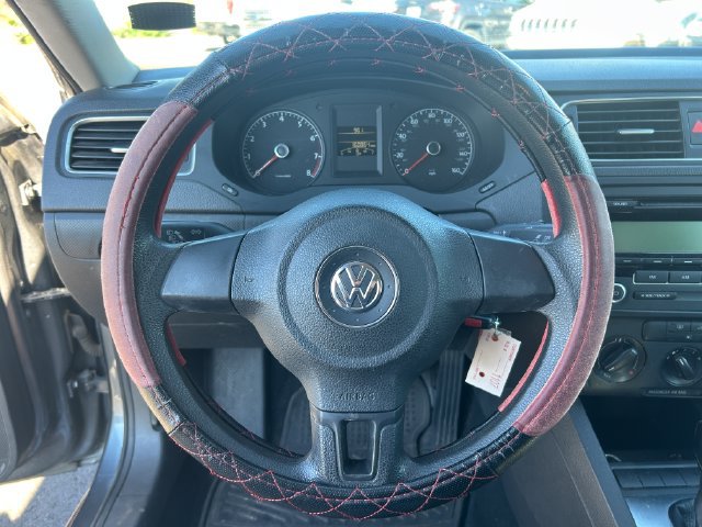 Used 2011 Volkswagen Jetta Sedan FWD image 13