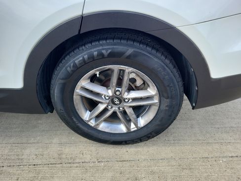 Used 2017 Hyundai Santa Fe Sport w/ 2.4L Tech Package 04 image 27