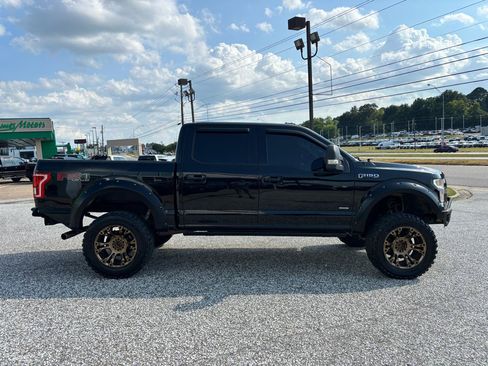 Used 2017 Ford F150 XLT w/ Equipment Group 302A Luxury AWD/4WD image 7