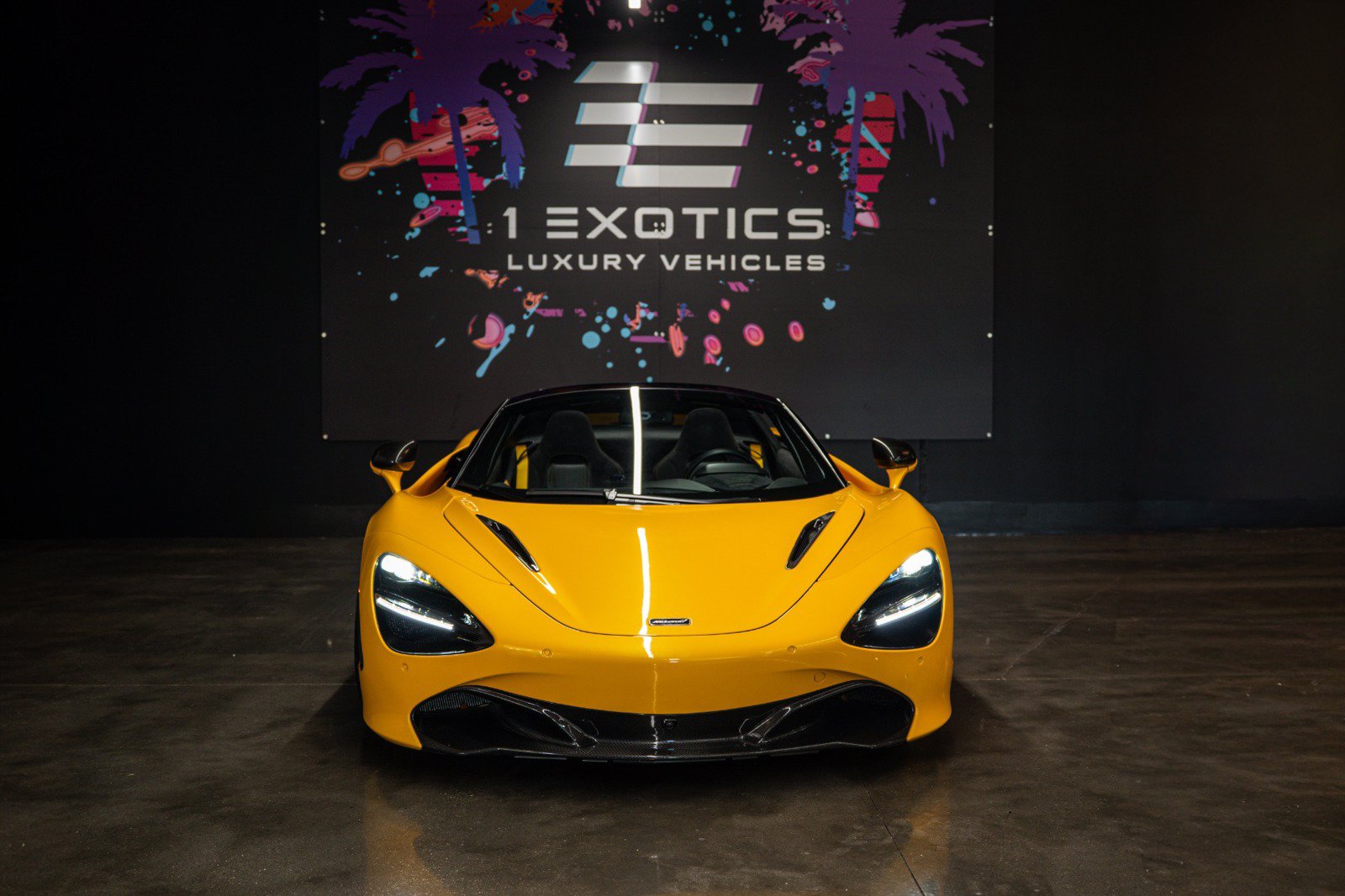 Used 2020 McLaren 720S Spider RWD image 5
