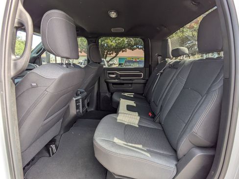 New 2026 RAM 2500 Big Horn AWD/4WD image 15