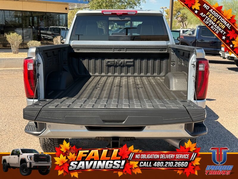 Used 2026 GMC Sierra 2500 Denali Ultimate AWD/4WD image 7