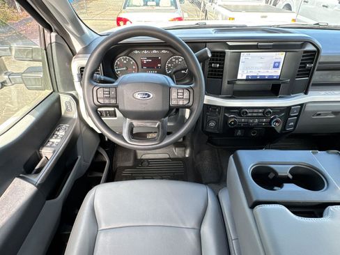 New 2025 Ford F250 XL image 24