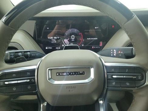 New 2026 GMC Yukon XL Denali w/ Denali Reserve Package AWD/4WD image 25