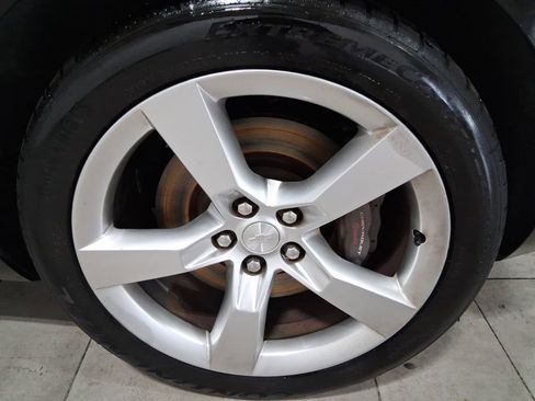 Used 2011 Chevrolet Camaro SS RWD image 9