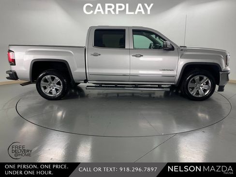 Used 2018 GMC Sierra 1500 SLT AWD/4WD image 5