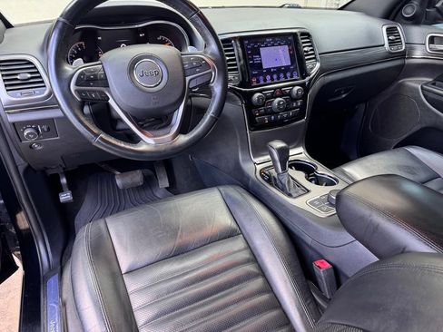 Used 2019 Jeep Grand Cherokee Limited X AWD/4WD image 2