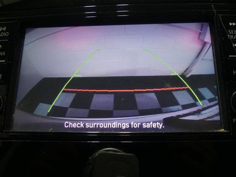 Used 2020 Mitsubishi Outlander SE image 13