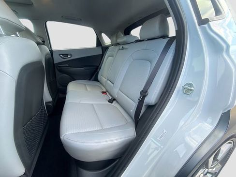 Used 2020 Hyundai Kona Ultimate image 26