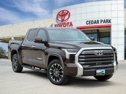 Used 2024 Toyota Tundra Limited w/ Power Package