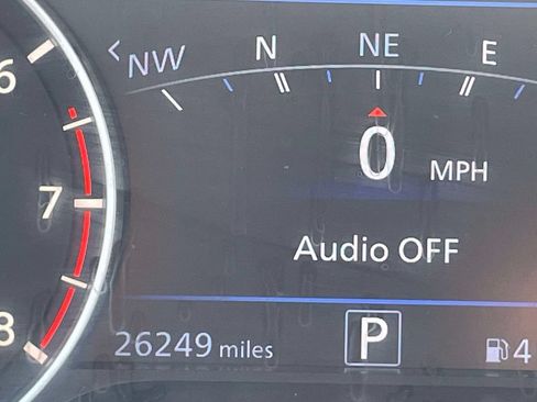 Used 2023 Nissan Altima 2.5 SR w/ SR Premium Package FWD image 21