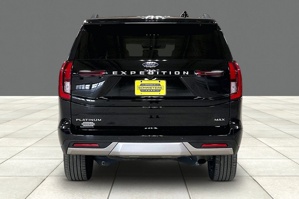 Certified 2025 Ford Expedition Max Platinum w/ Driver's Package AWD/4WD image 4
