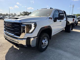New 2025 GMC Sierra 3500 Pro w/ Convenience Package AWD/4WD video 1